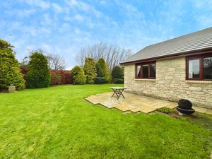 Photo 18- click for photo gallery